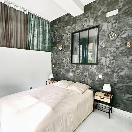 Le 1431 - 5p - 2ch - Centre شقة *